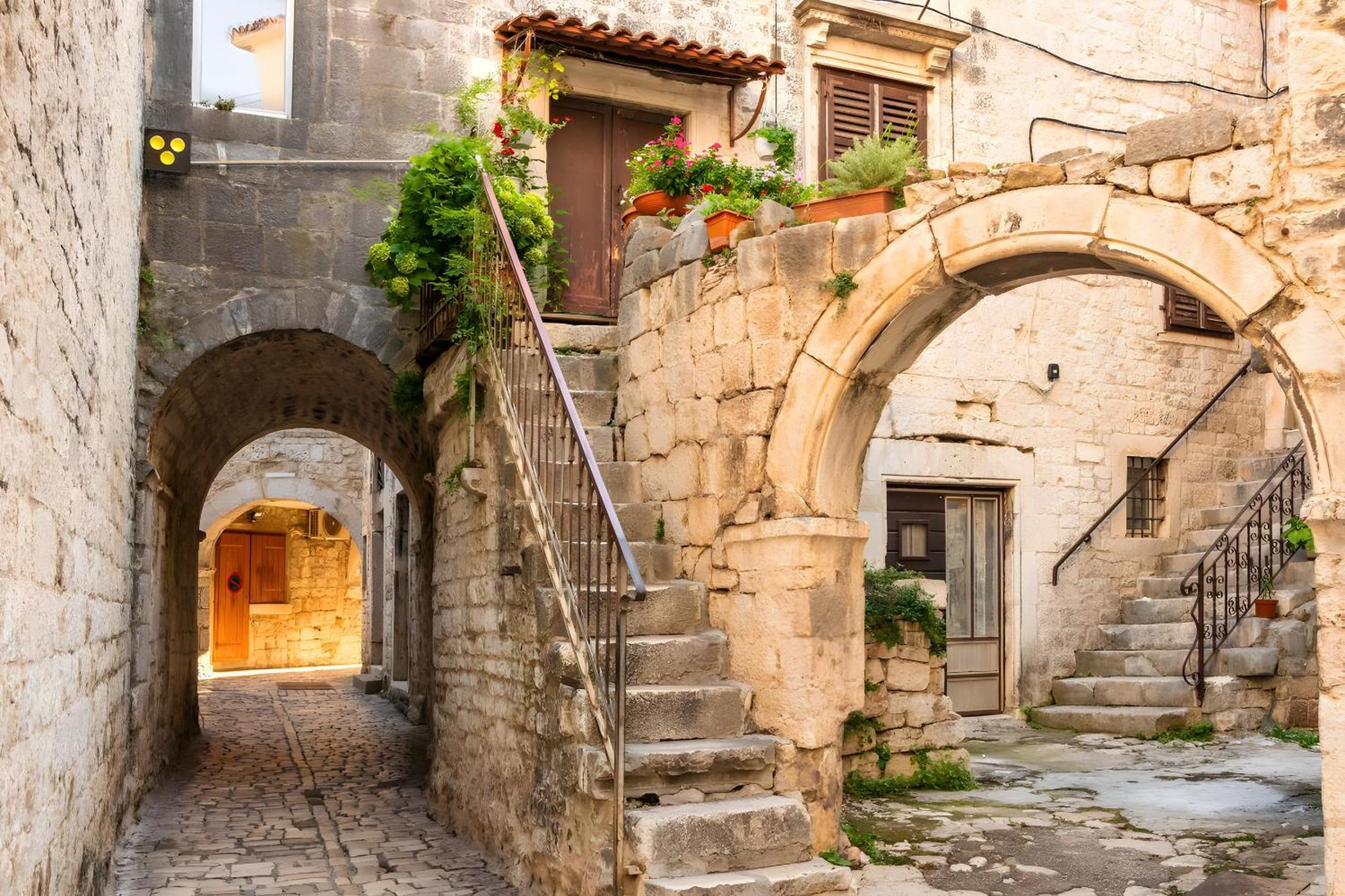 Villa Penava, Private Beach, Pool And 7Min To Trogir Bagian luar foto