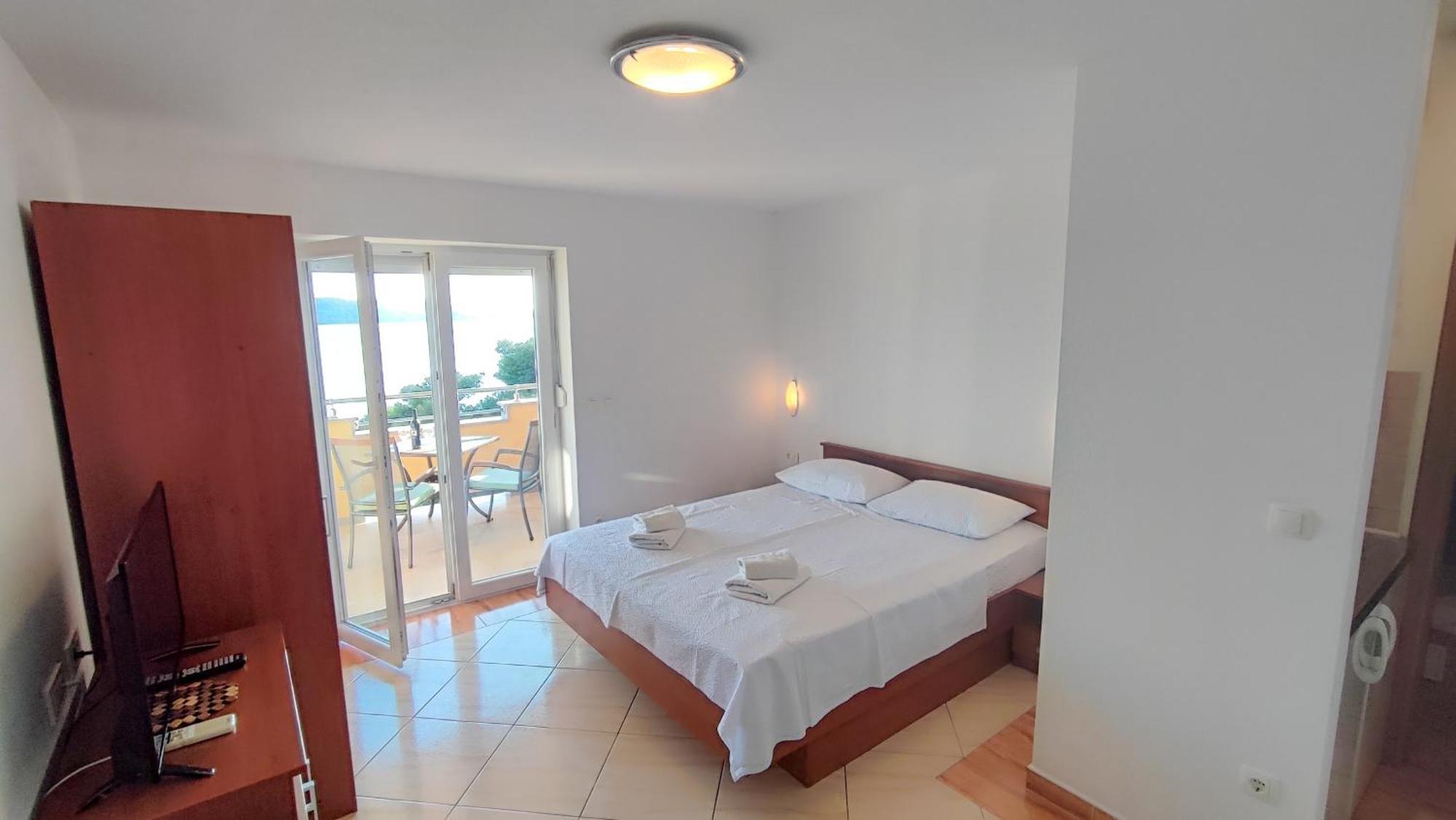 Villa Penava, Private Beach, Pool And 7Min To Trogir Ruang foto
