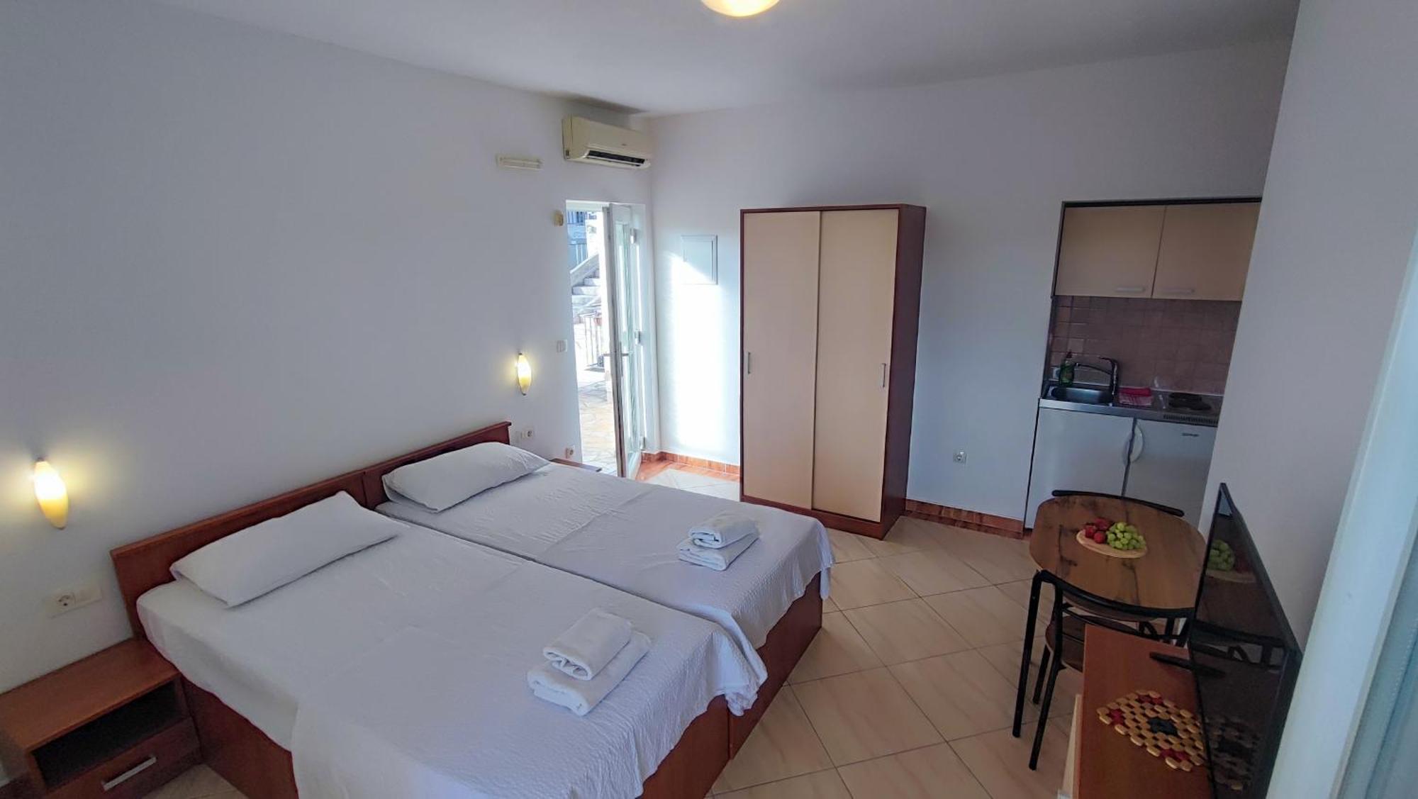 Villa Penava, Private Beach, Pool And 7Min To Trogir Ruang foto