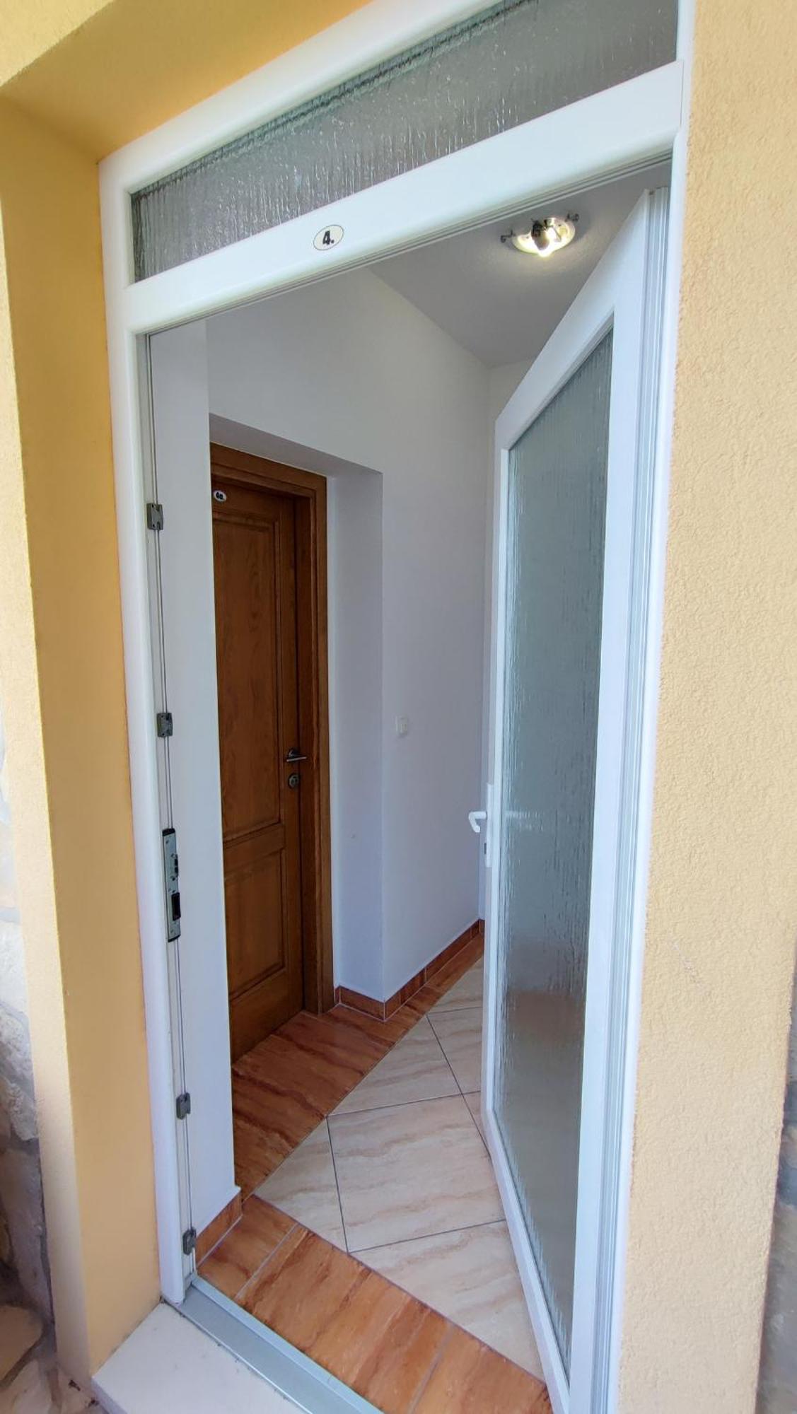 Villa Penava, Private Beach, Pool And 7Min To Trogir Ruang foto