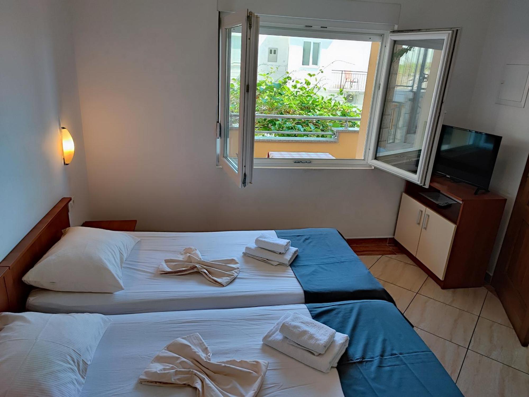 Villa Penava, Private Beach, Pool And 7Min To Trogir Ruang foto