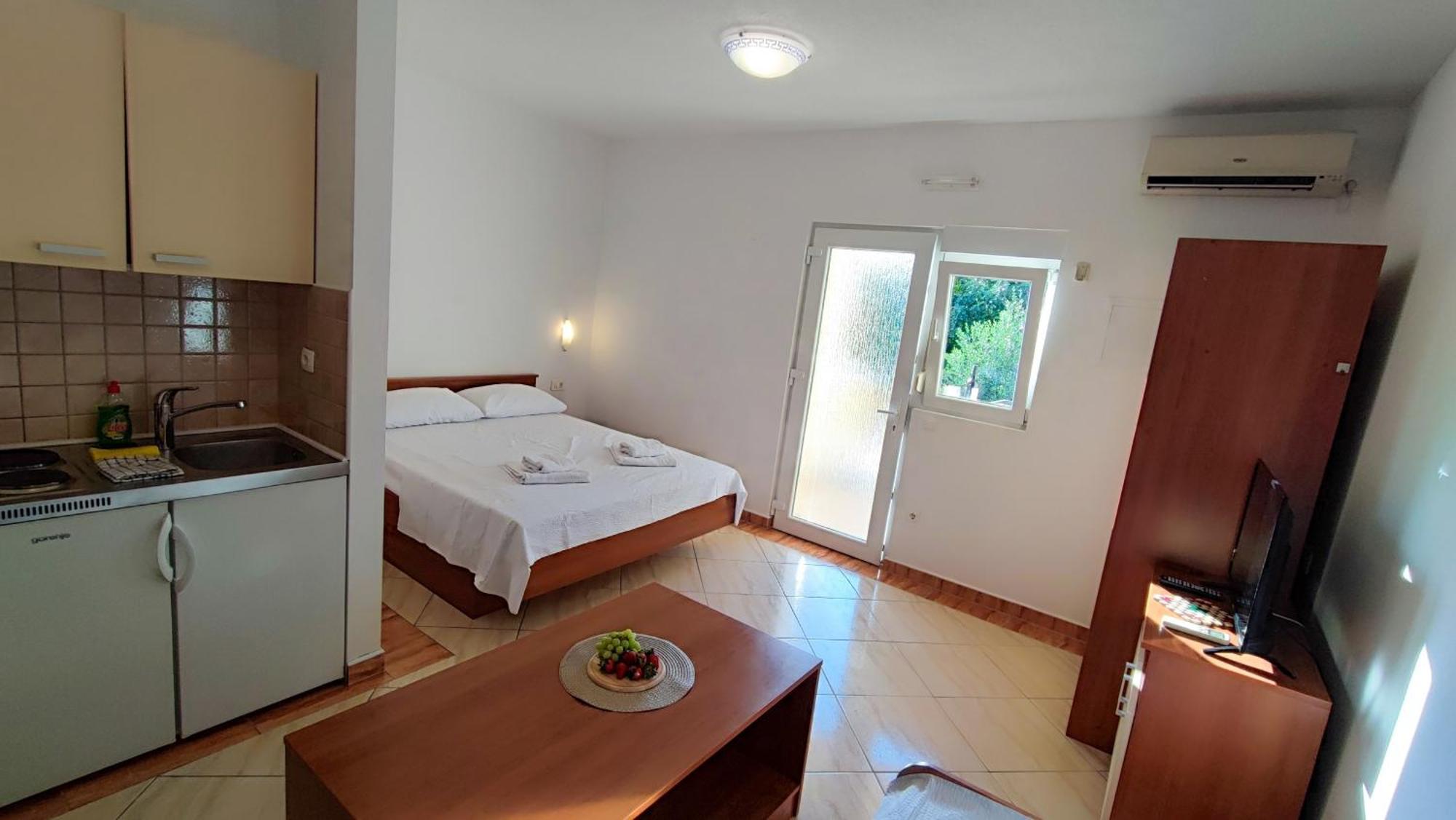 Villa Penava, Private Beach, Pool And 7Min To Trogir Ruang foto