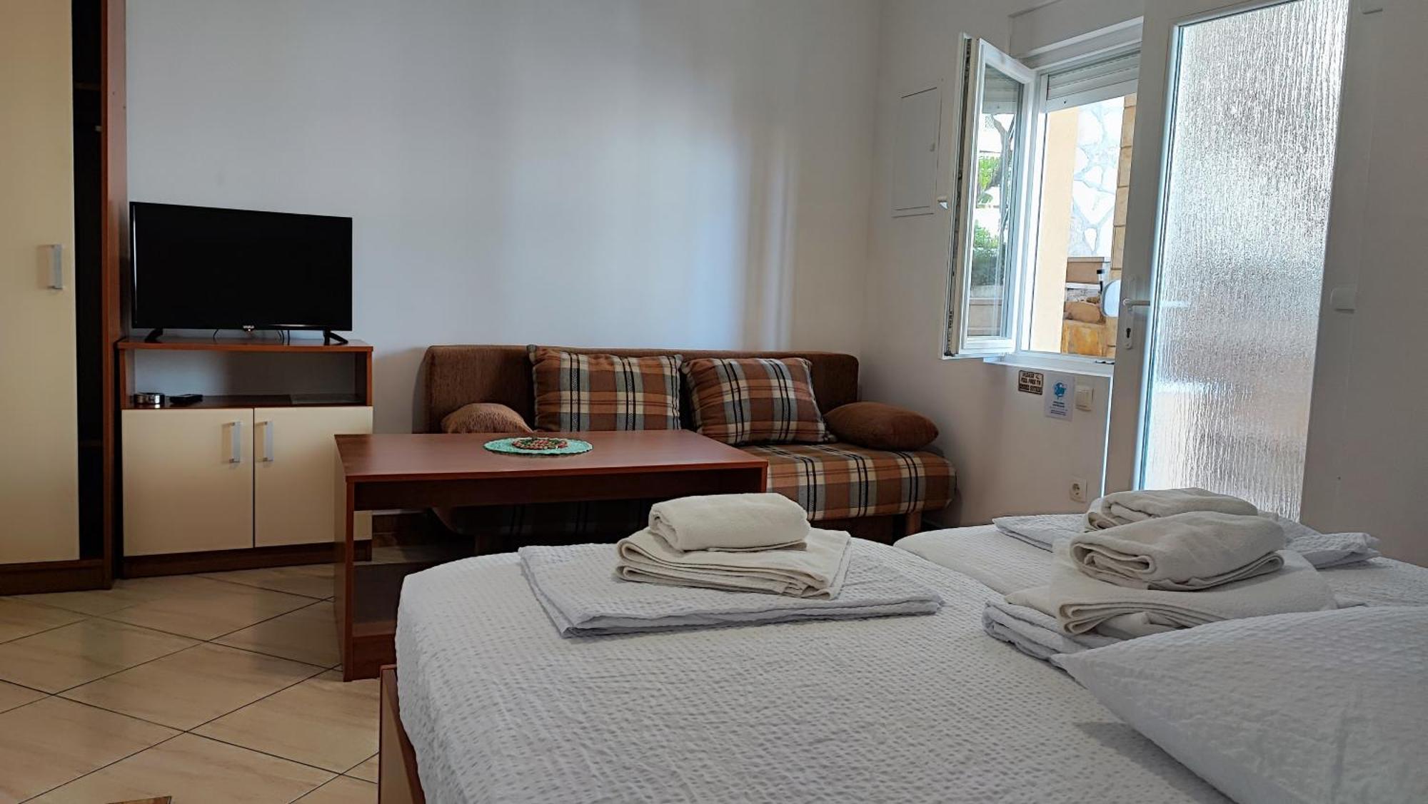 Villa Penava, Private Beach, Pool And 7Min To Trogir Ruang foto